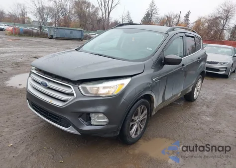 2018 Ford Escape Se z USA, uszkodzony, nr VIN 1FMCU0GD3JUA02762